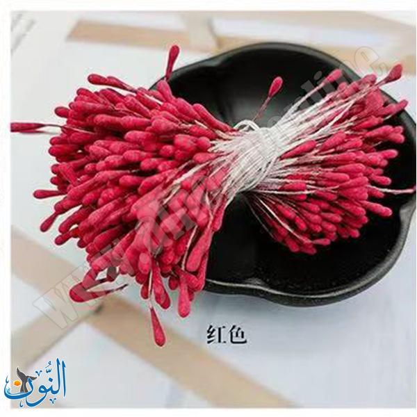 احمر