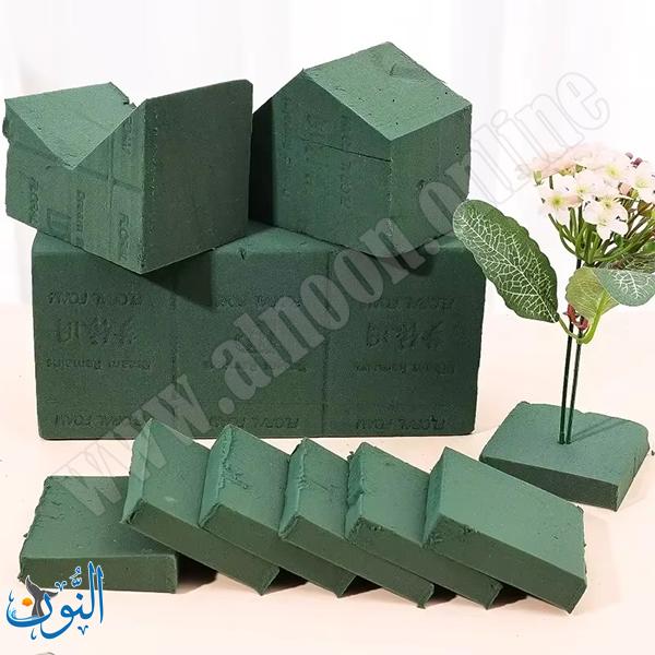 اسفنج تنسيق زهور مائي