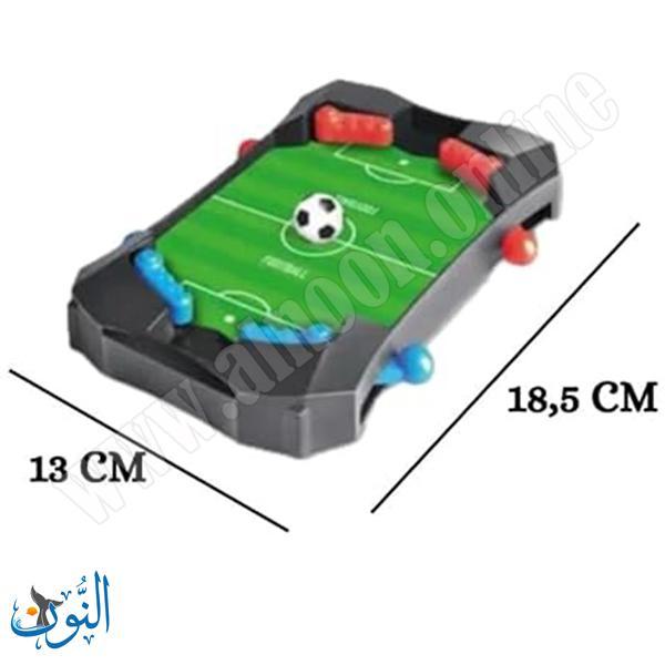 لعبة كرة قدم لوحية على كرت