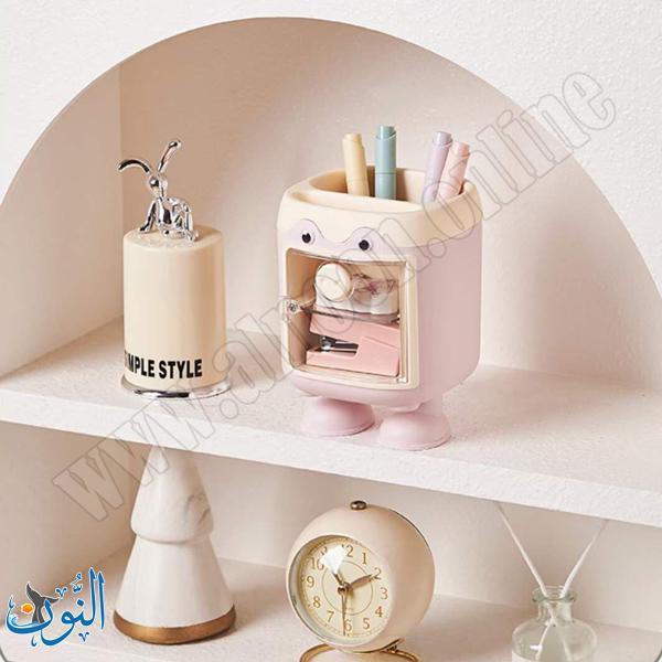 مقلمة مكتب خزانة