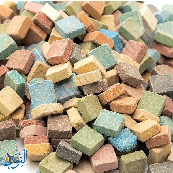 فسيفساء طينية ملونة مطفية 1سم وزن 1 كغم