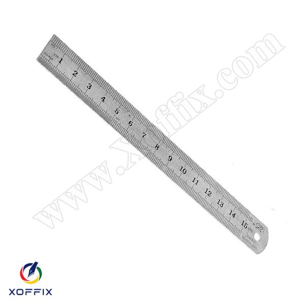 مسطرة حديد 15 سم