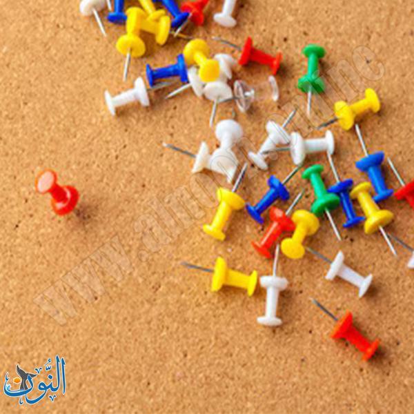 دبوس لوح خارطة ملون