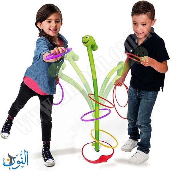 لعبة الدودة المتأرجحة والحلقات